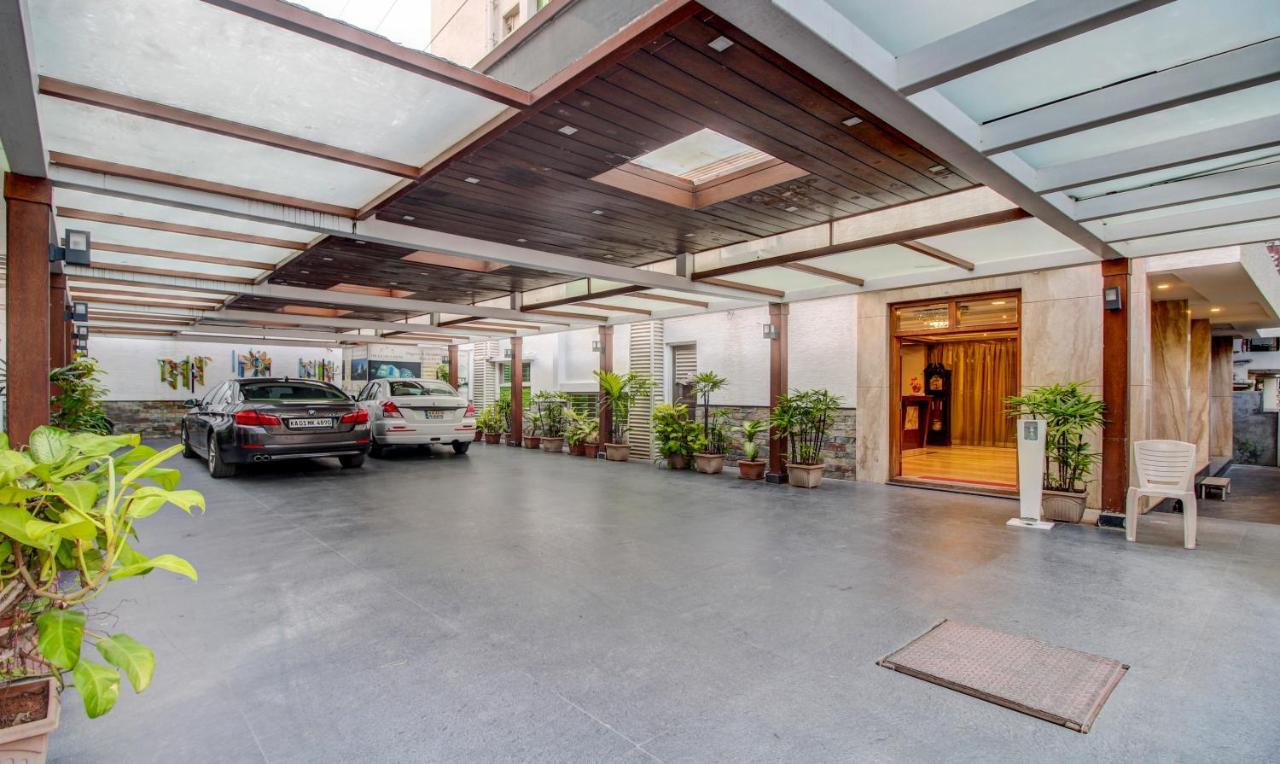 Treebo The Sai Leela Suites R T Nagar บังกาลอร์ ภายนอก รูปภาพ
