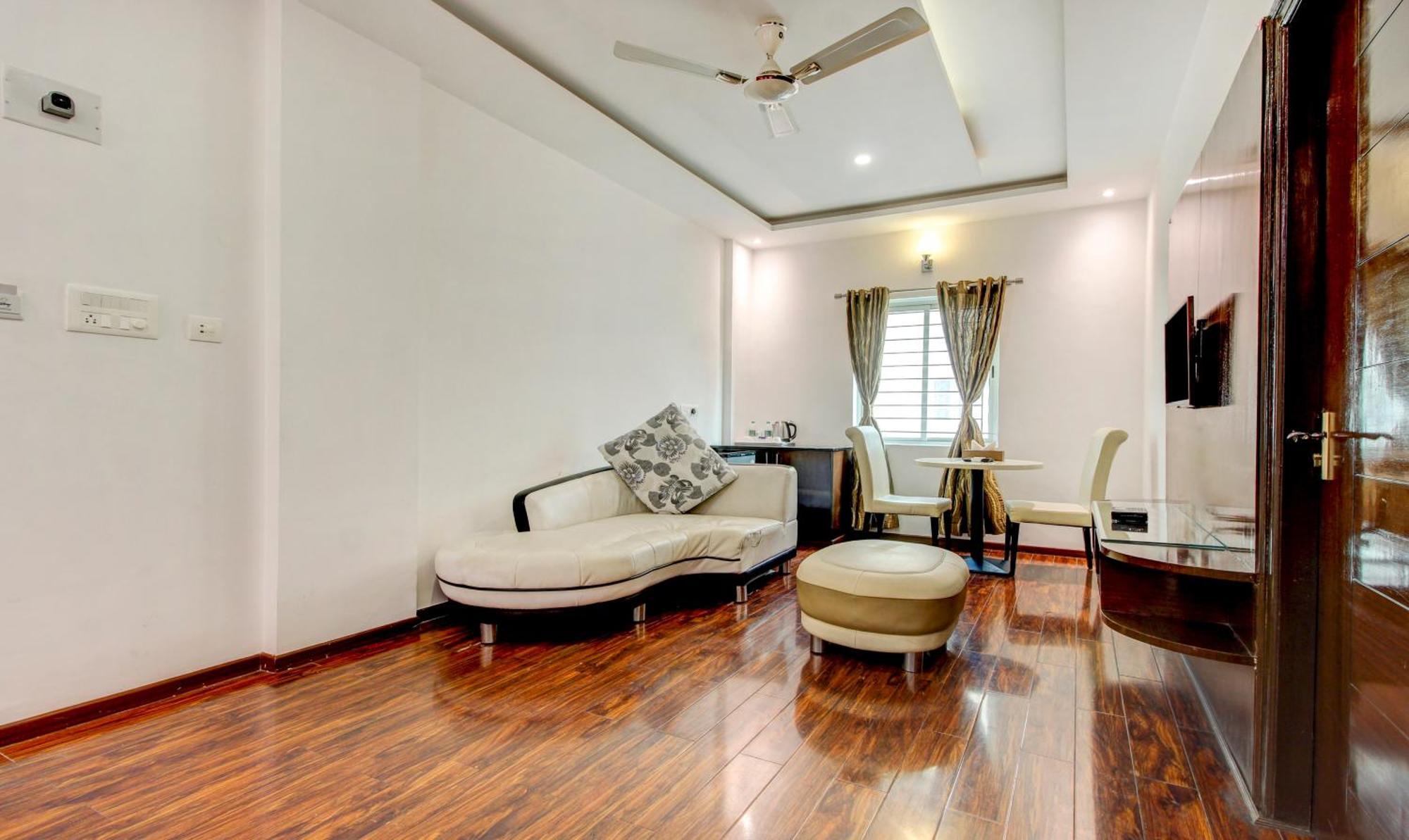 Treebo The Sai Leela Suites R T Nagar บังกาลอร์ ภายนอก รูปภาพ
