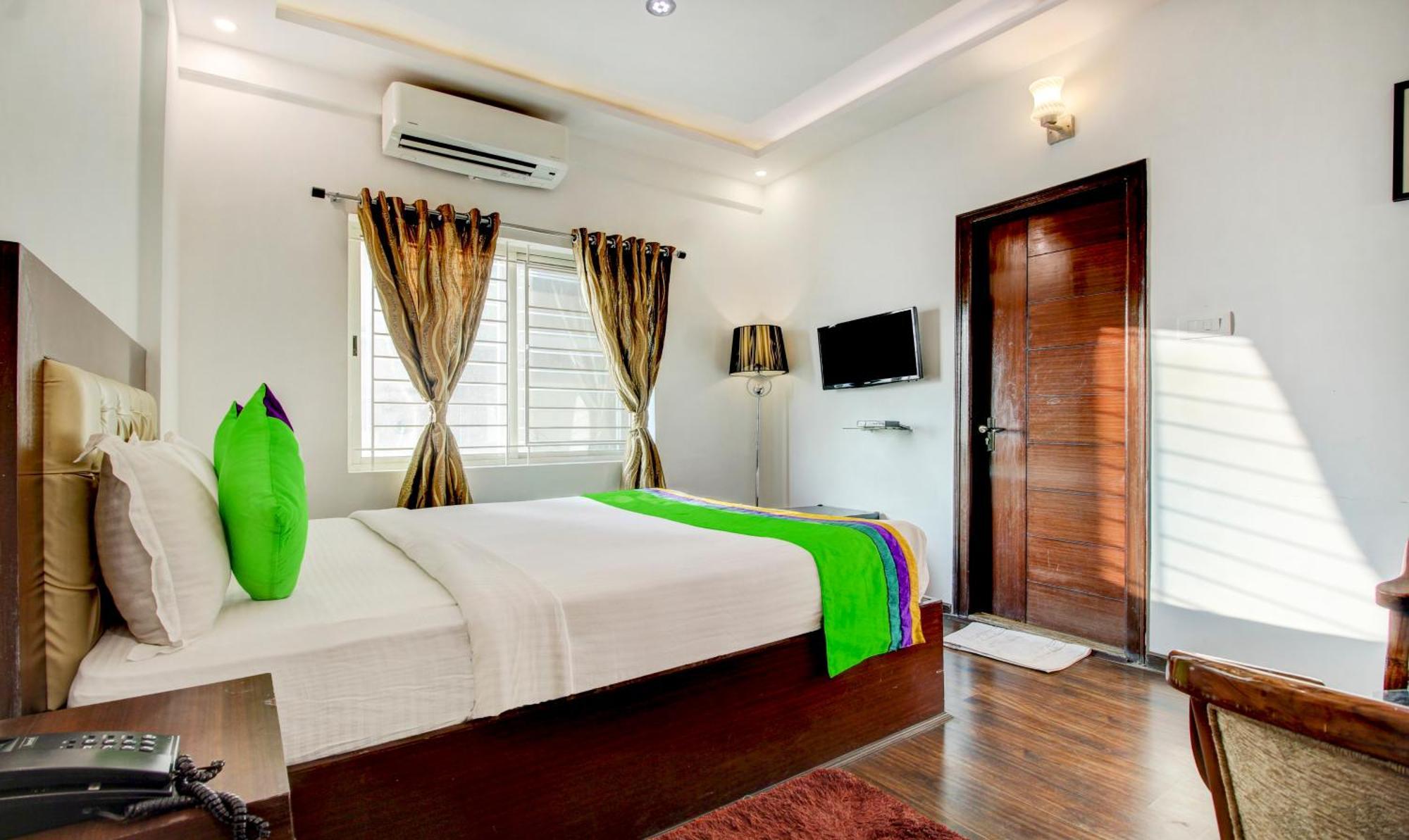 Treebo The Sai Leela Suites R T Nagar บังกาลอร์ ภายนอก รูปภาพ