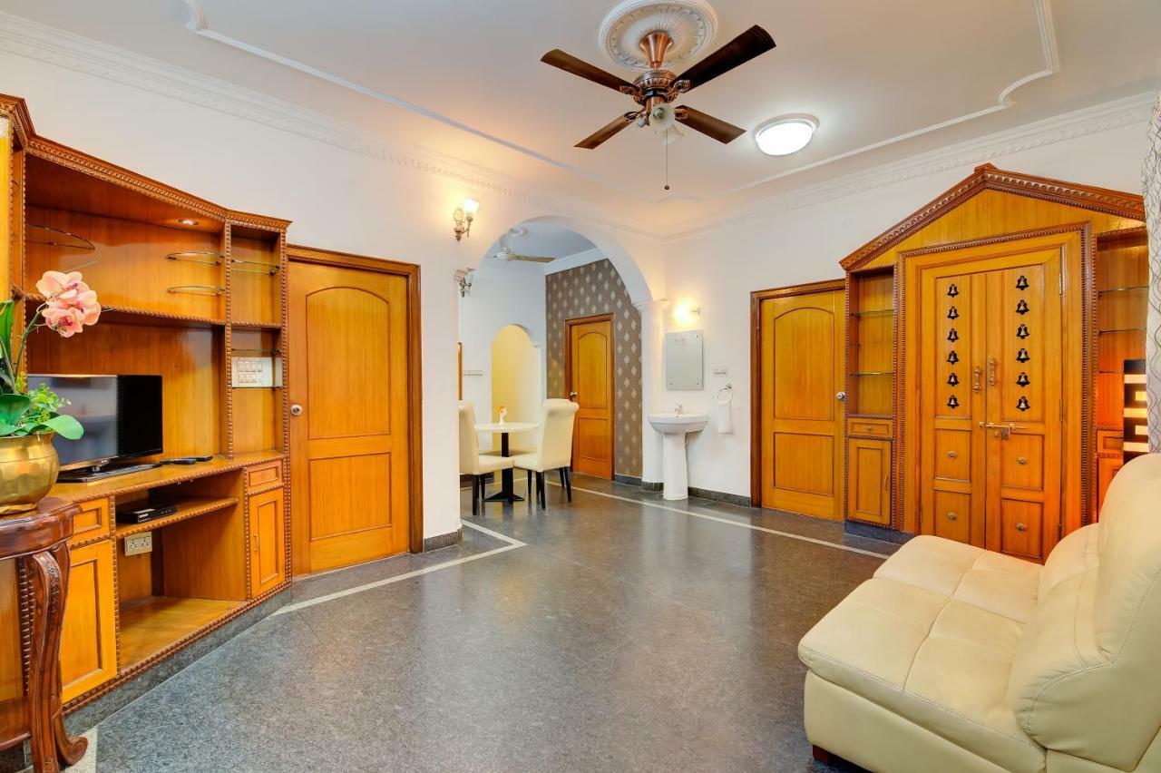 Treebo The Sai Leela Suites R T Nagar บังกาลอร์ ภายนอก รูปภาพ
